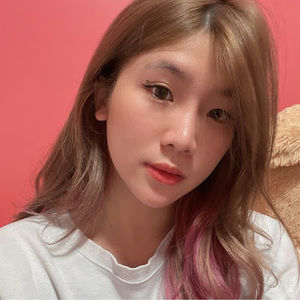 Meet your Posher, Angie ngoc